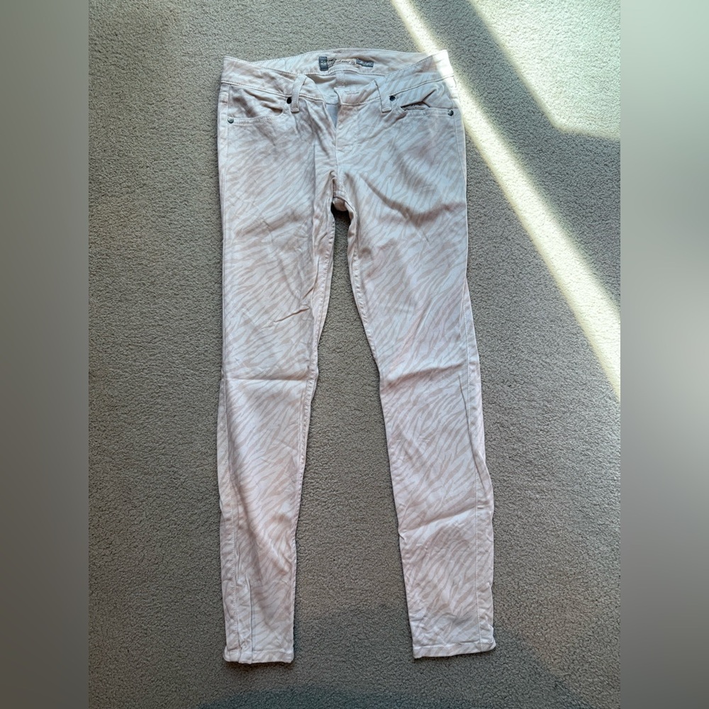 Level 99 Cream Zebra Print Skinny Pants
